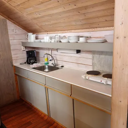 Kvamshaugen 山林小屋 *