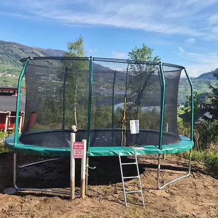 אכסניה Kvamshaugen *